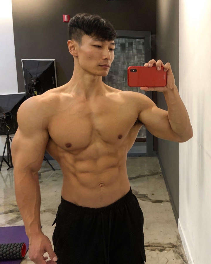 이국종 교수 벌크업 전후 ㄷㄷ 4