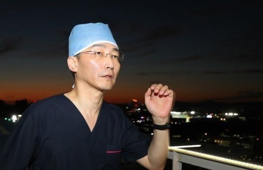 이국종 교수 벌크업 전후 ㄷㄷ 2